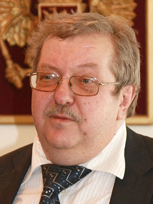             Лунёв Сергей Иванович
    